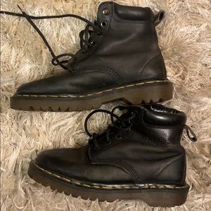🖤DR. MARTENS🖤
